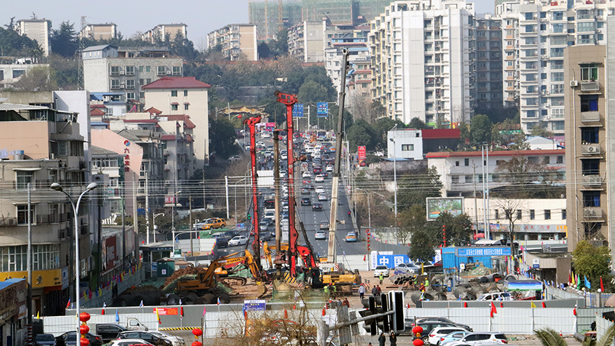 01一環(huán)路北段東延線起點至芙蓉溪段建設(shè)現(xiàn)場